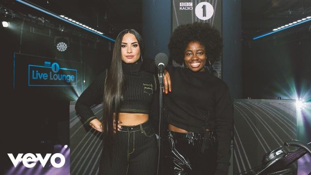 Demi Lovato – Too Good At Goodbyes (Sam Smith cover) in the Live Lounge